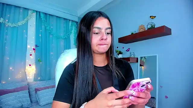 Freechat Bella_walker_ on StripChat