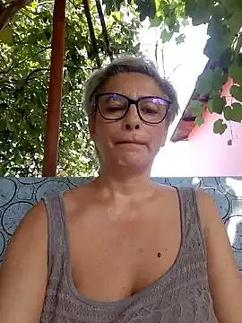 BellaBellaHot from StripChat