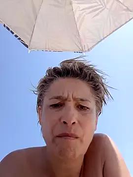 BellaBellaHot from StripChat