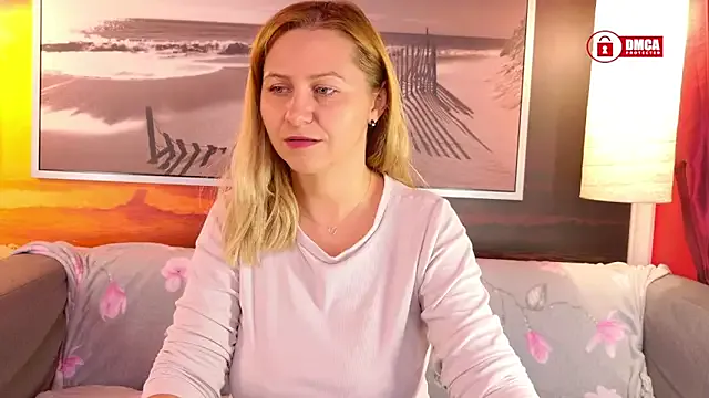 BigBoobsARRI on StripChat 