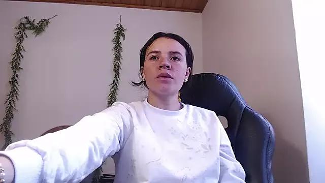 BlairMeadow from StripChat is Freechat
