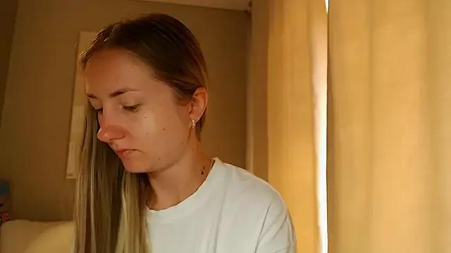 BluueSilk from StripChat