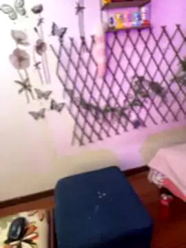 Freechat bonbom_ on StripChat