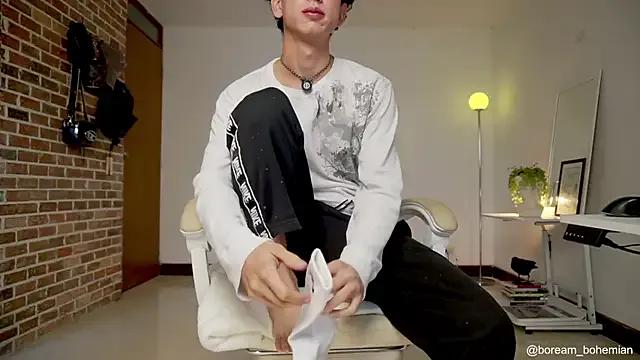 boream from StripChat is Freechat