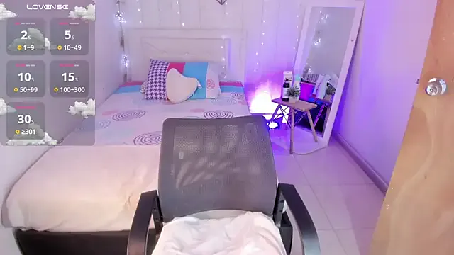 Freechat Brithanycullen on StripChat