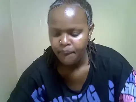 Brownslady_ from StripChat is Freechat