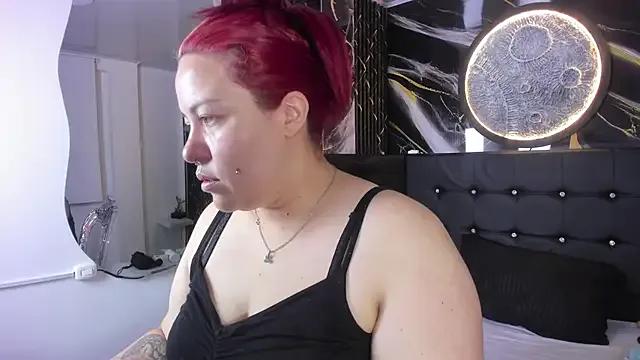 Bruja__Scarlata from StripChat