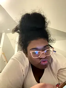 bunbun420247 on StripChat