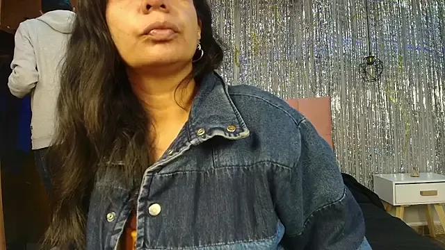 BurniingCouple from StripChat is Freechat