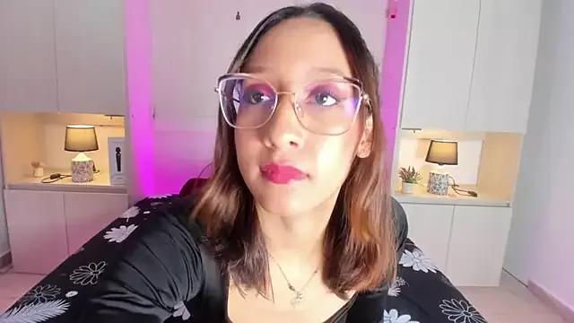 CamiGox from StripChat is Private