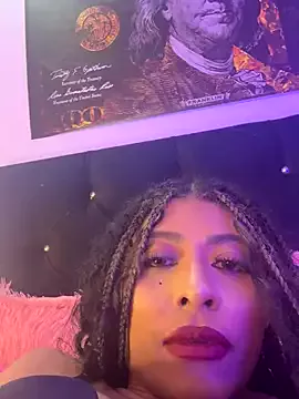 Private canela_10 on StripChat