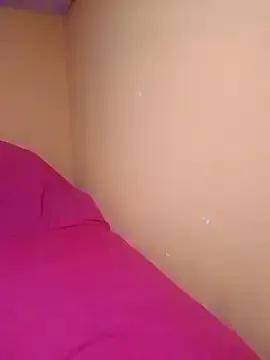 Canela_2020 from StripChat