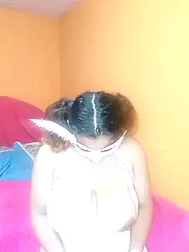 Canela_2020 from StripChat