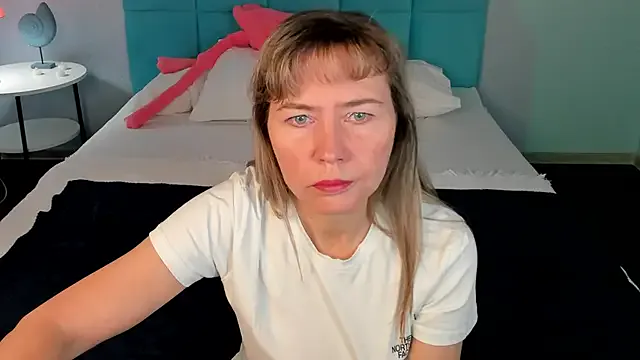 Freechat Carla_Vogue on StripChat