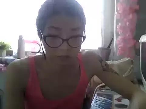 CarlyJoy from StripChat