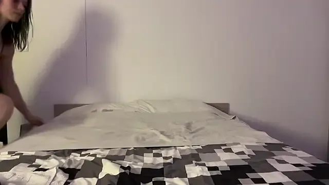 Caro669 on StripChat