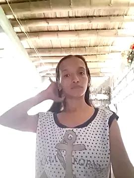 CarolineHans from StripChat is Freechat