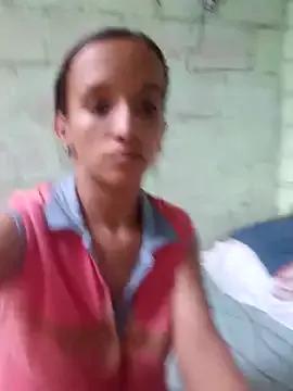 CarolineHans from StripChat is Freechat
