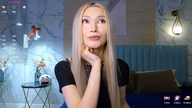 Freechat CarolReeves on StripChat