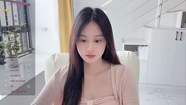Cassie-20 from StripChat