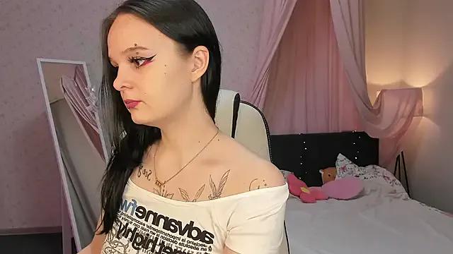 Cassies-Sandyy from StripChat is Freechat