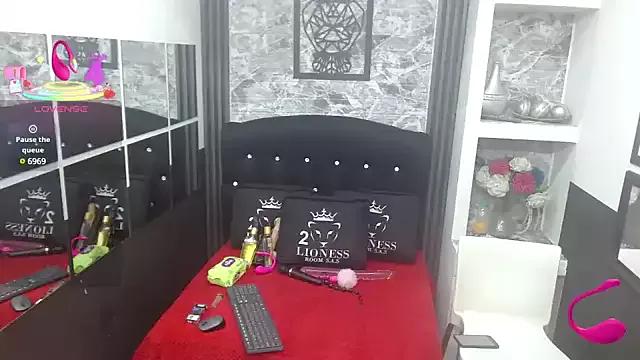Catalana_chot from StripChat is Freechat