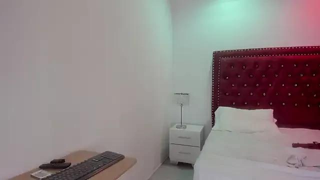 Cataleya_nix from StripChat is Freechat