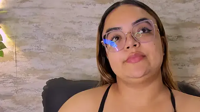 Freechat Celeste_Mcs_ on StripChat