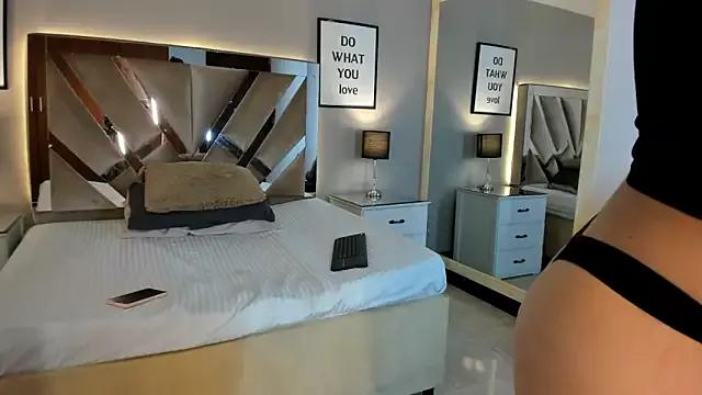 cellestehot from StripChat is Freechat