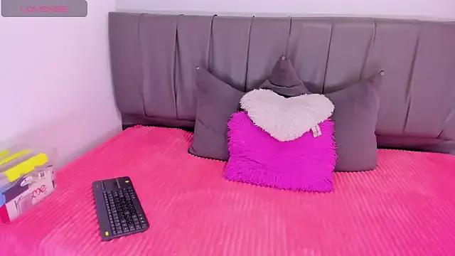 Cherllynn from StripChat