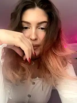 Cherry_crushhh from StripChat