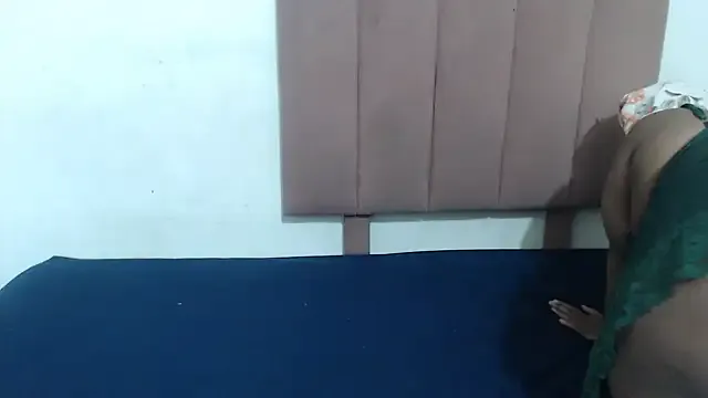 StripChat Chubby_Queenx255 is Freechat Chubby_Queenx255 — make me smile with your tips