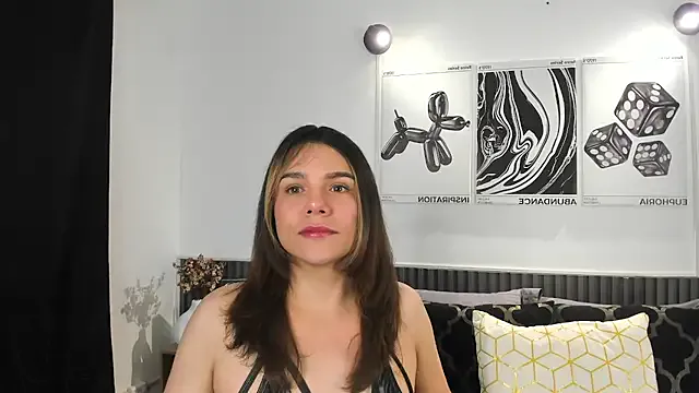 Freechat Cloe_Bonne on StripChat