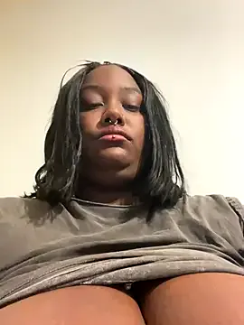 Freechat Cocomamii1 on StripChat