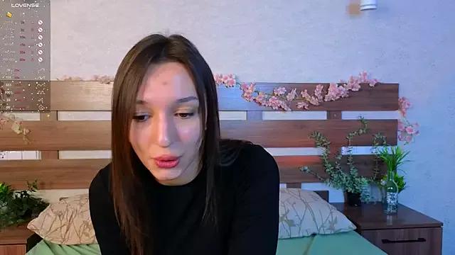 ColleenCox from StripChat