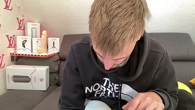 Freechat Cookieboy88 on StripChat