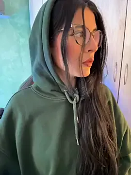 Freechat Cristal_Cerati_ on StripChat