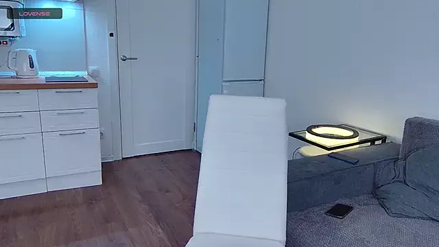 Freechat crystal_lilith on StripChat