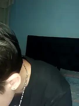 CUB4N1TX_xx from StripChat is Freechat