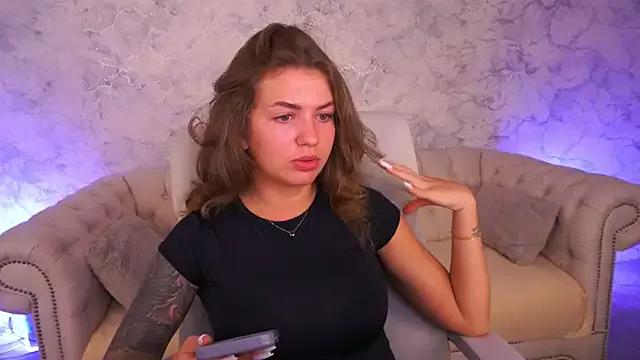 CurlyCandyXX from StripChat is Freechat