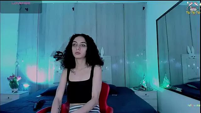 CurlyWeeds from StripChat is Freechat