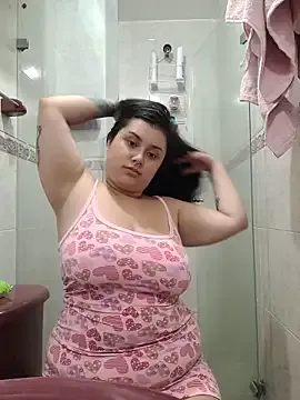 Private CurvyNoir on StripChat