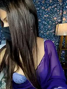 Cute-Maahi from StripChat is Freechat