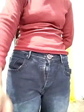 Cute-Naavya — Plug in anal