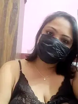 Freechat Cute-rossy on StripChat