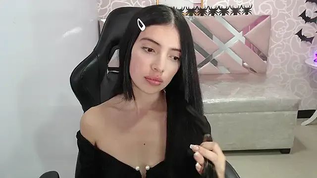 Freechat cynthia_ch on StripChat