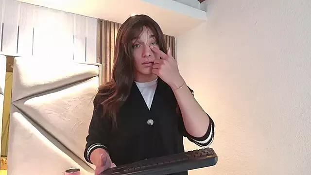 DaimondTi from StripChat is Freechat