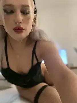 DanaAlf from StripChat is Freechat
