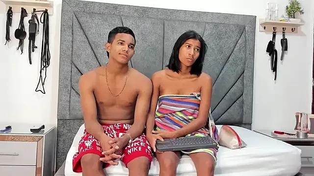 DaphnerANDrogerrr from StripChat is Freechat