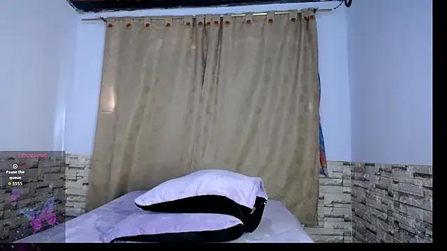 DaraKat18 from StripChat is Freechat